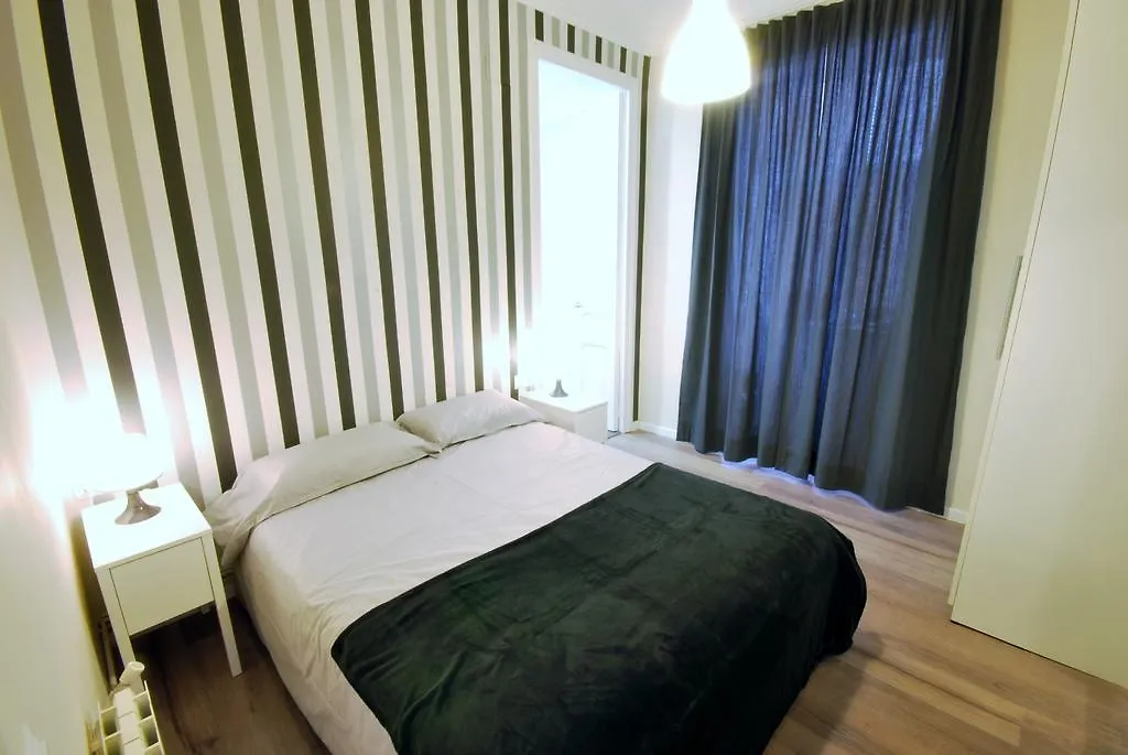 Corsega Sdb Apartment Barcelona