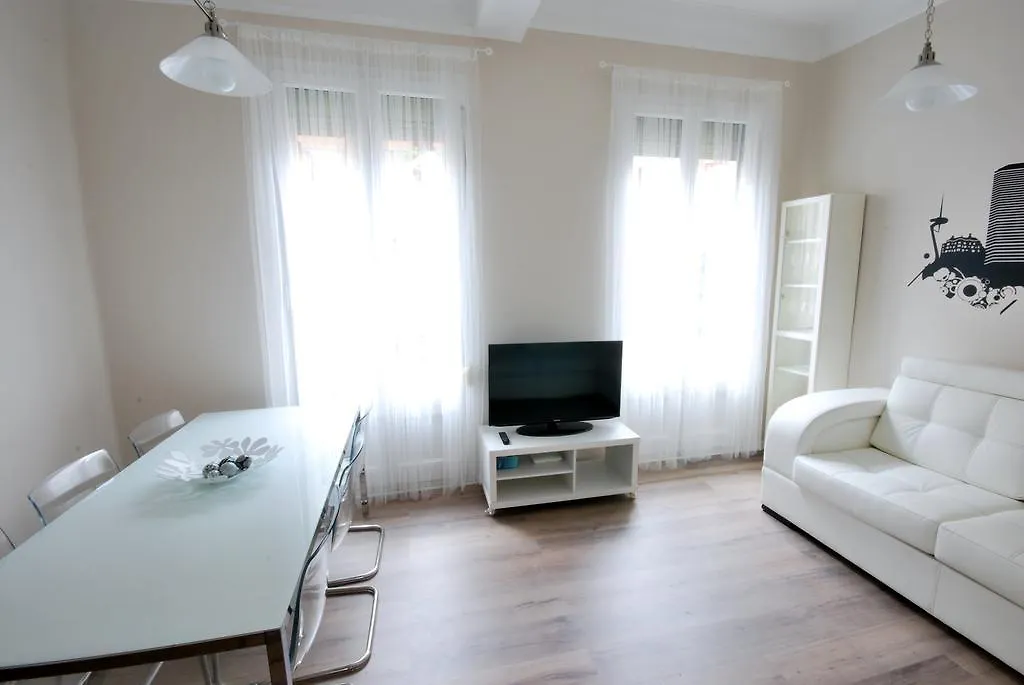 Corsega Sdb Apartment Barcelona 0*,