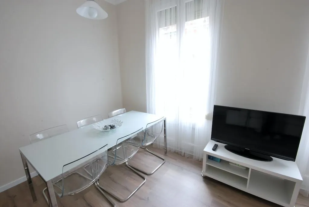 Apartament Corsega Sdb Barcelona 0*,  Hiszpania